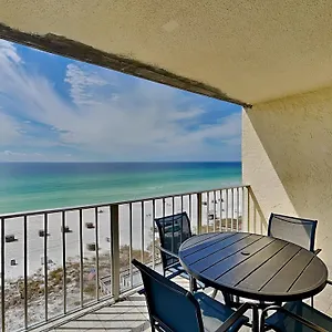  Apartment Regency Towers 719